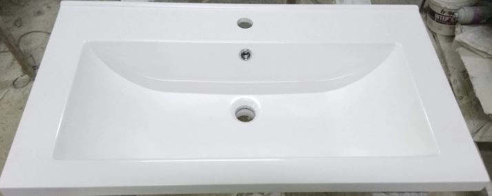 Умивальник Комплект меблів для ванної кімнати з лівим пеналом 60 см шириною Санвестгруп Невада 36572-36617-36728