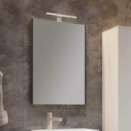 В інтер'єрі Набір в ванну кімнату з дзеркалом без декору 70 см Ювента Manhattan 30420-30407-30428
