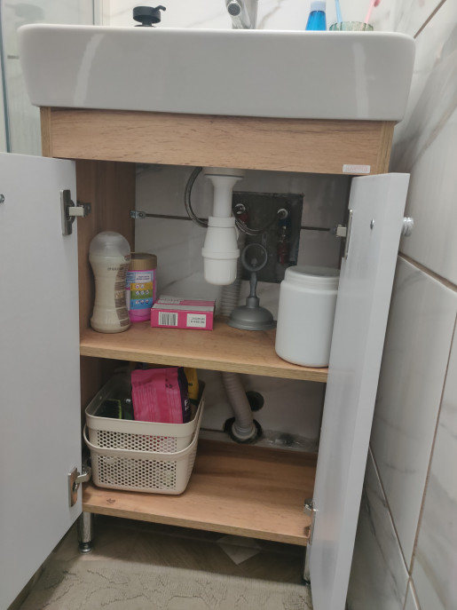 Фото покупателей Умывальник с тумбой 50 см шириной Ювента Trinity с раковиной Neon Trinity Tn-50 Wotan Oak